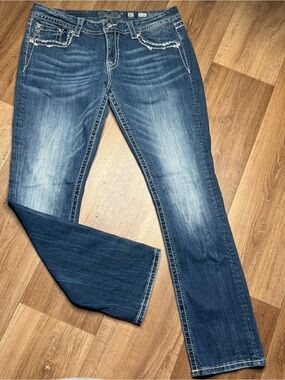 Women’s miss me easy straight jeans 32X31